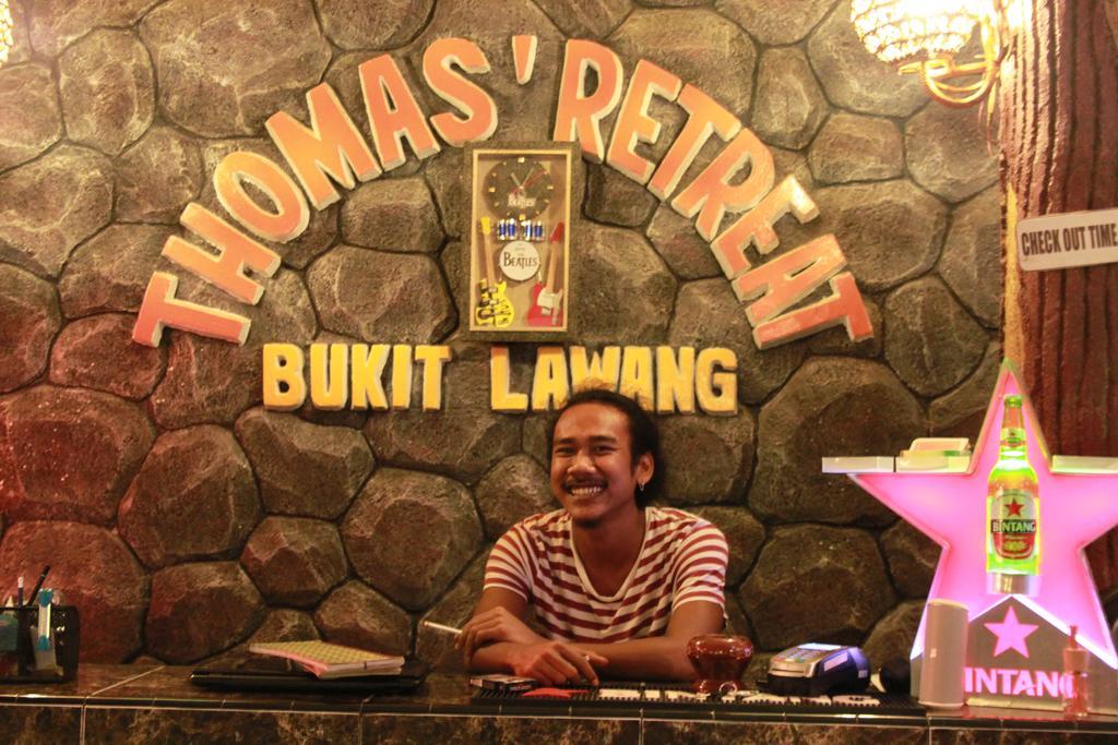 Thomas' Retreat Bukit Lawang Hotel Exterior foto